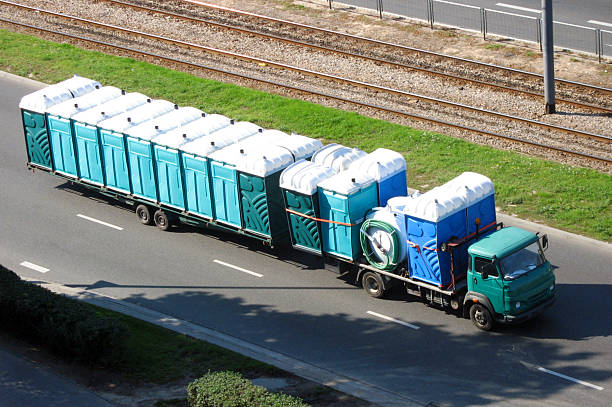 Portable Toilet Options We Offer in Pearl Beach, MI